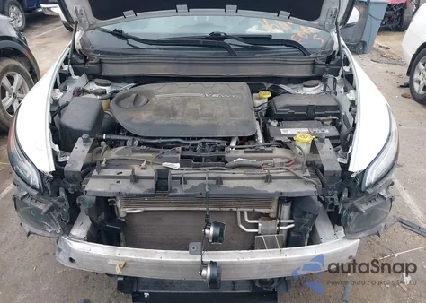 2017 Jeep Cherokee Overland Fwd from USA, damaged, VIN 1C4PJLJS0HW644104